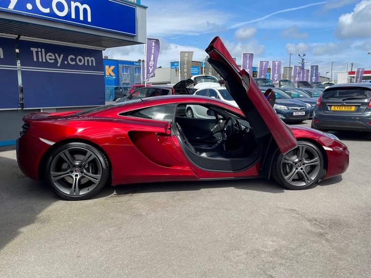 McLaren McLaren 12C