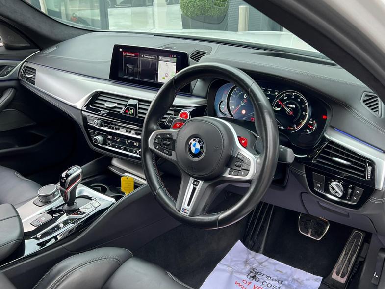 BMW BMW M5
