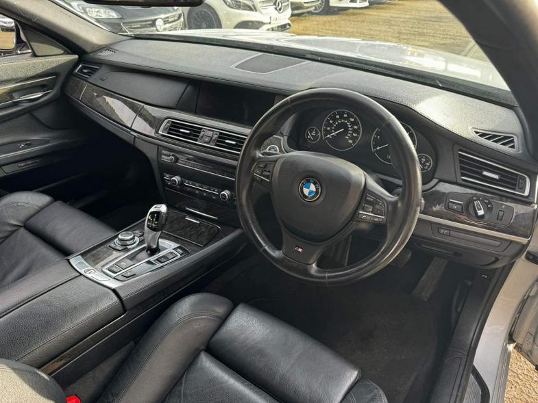 BMW BMW 740