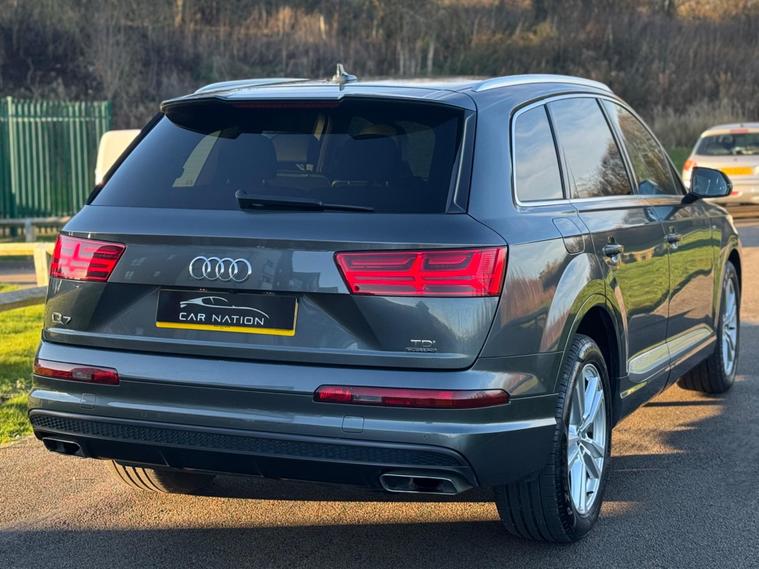 Audi Audi Q7