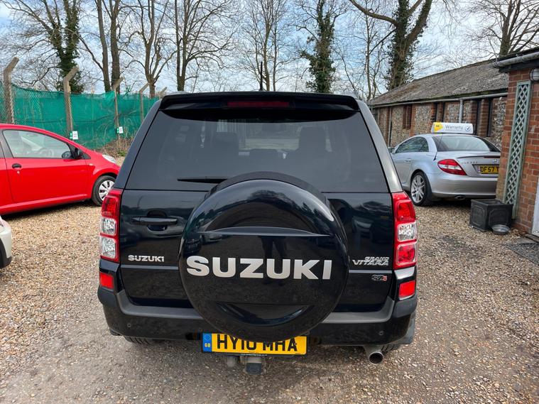 Suzuki Suzuki Grand Vitara