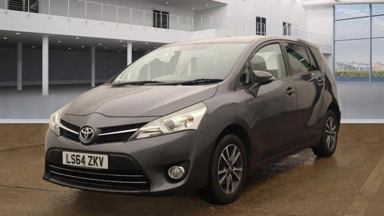 Toyota Toyota Verso