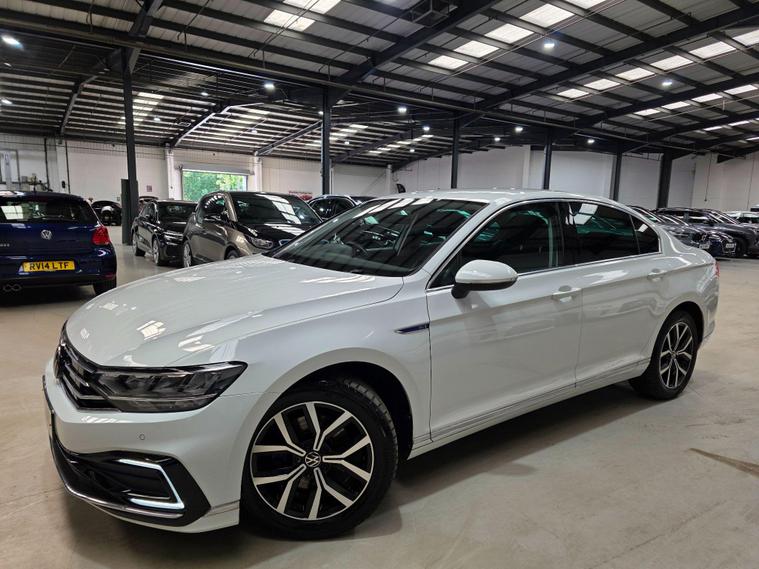 Volkswagen Volkswagen Passat