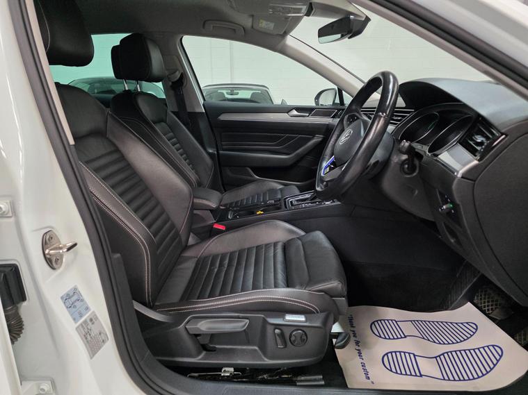 Volkswagen Volkswagen Passat