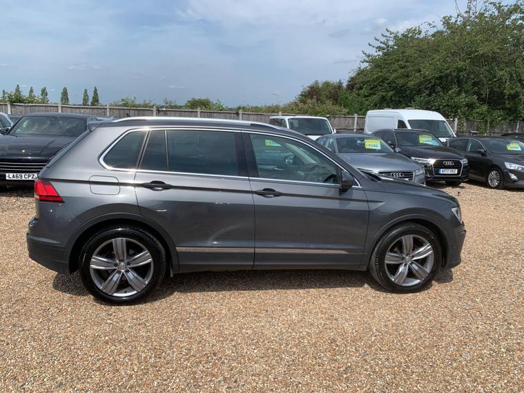 Volkswagen Volkswagen Tiguan
