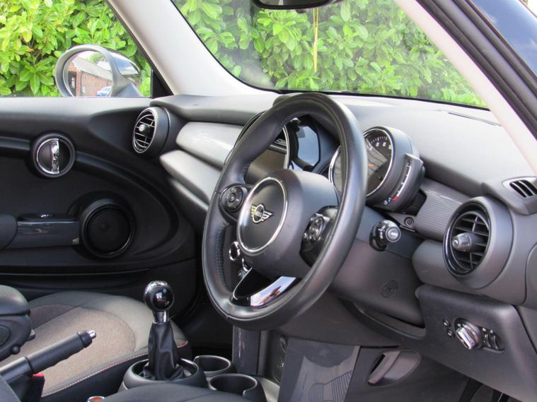 MINI MINI Hatch