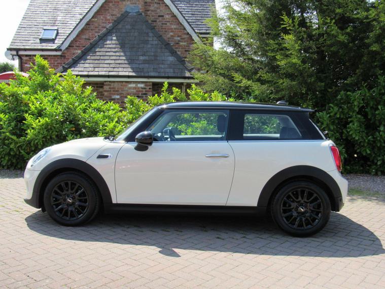 MINI MINI Hatch