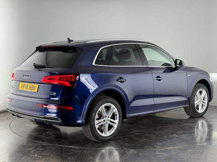 Audi Audi Q5