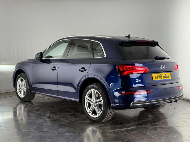 Audi Audi Q5