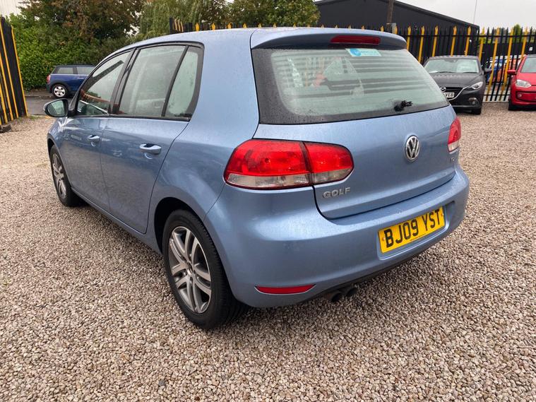 Volkswagen Volkswagen Golf TDi