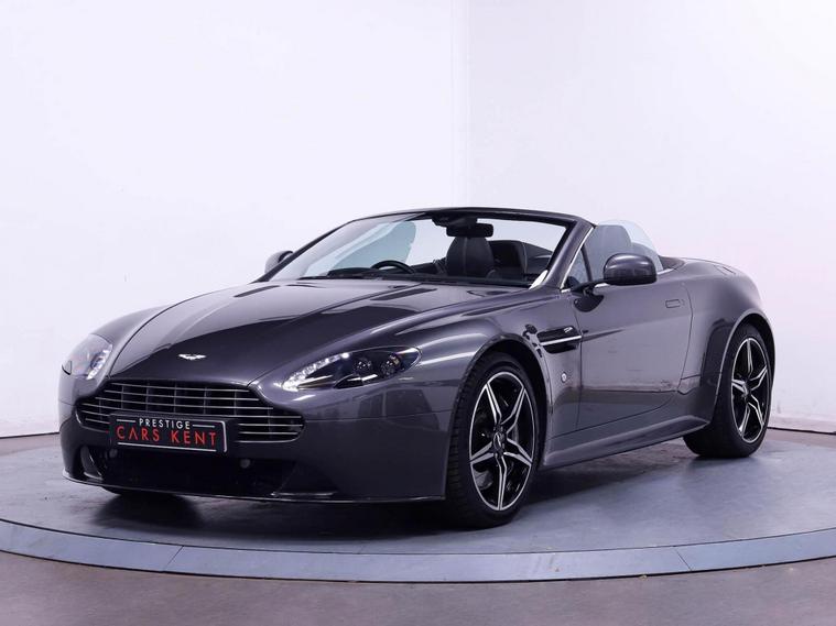 Aston Martin Aston Martin Vantage