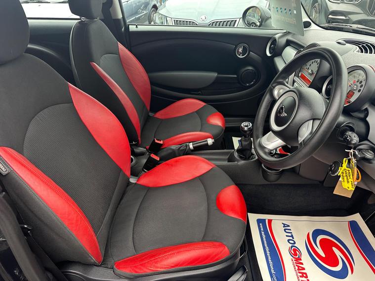 MINI MINI Hatch