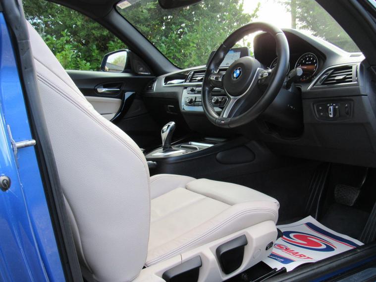 BMW BMW 220