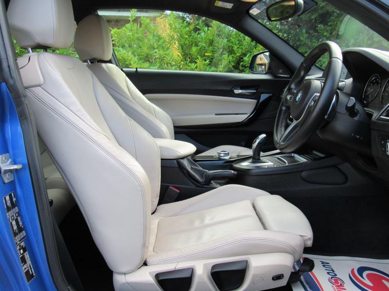 BMW BMW 220