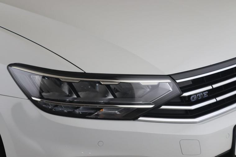 Volkswagen Volkswagen Passat