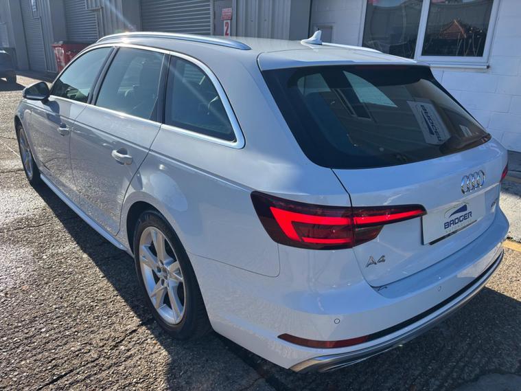 Audi Audi A4