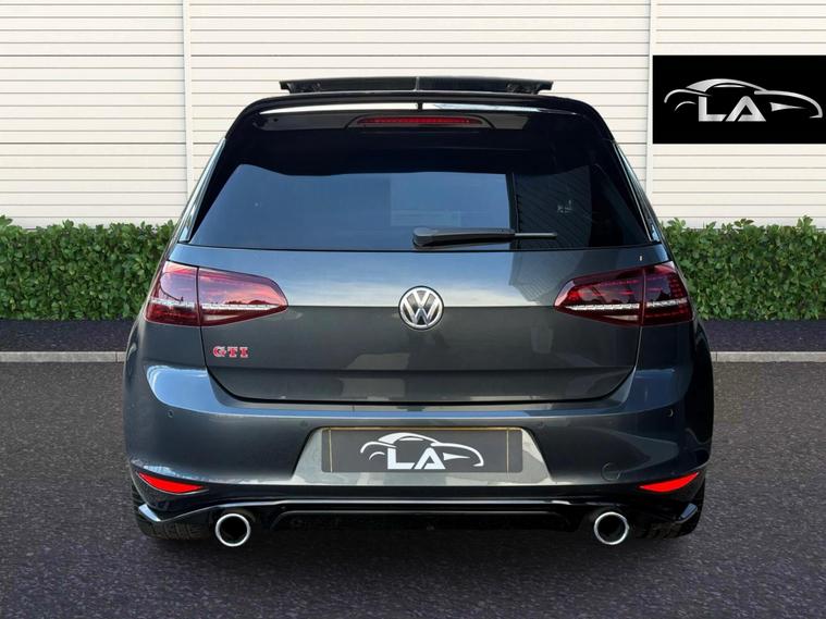 Volkswagen Volkswagen Golf GTi