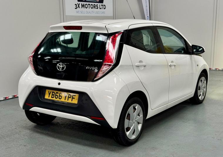 Toyota Toyota AYGO
