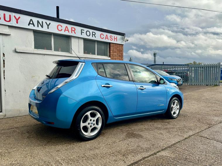 Nissan Nissan Leaf