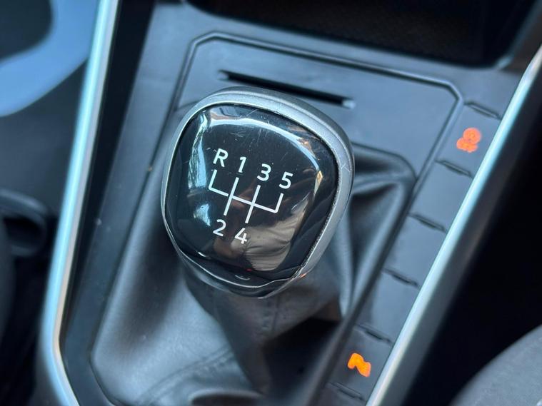 Volkswagen Polo — photo 35