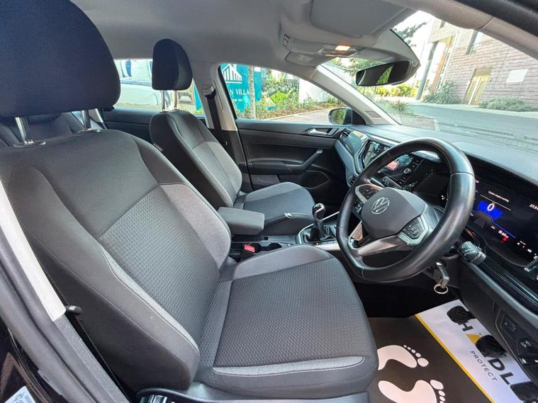 Volkswagen Polo — photo 39