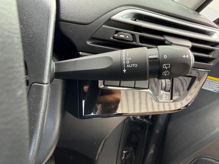 Citroen C4 Picasso — photo 18