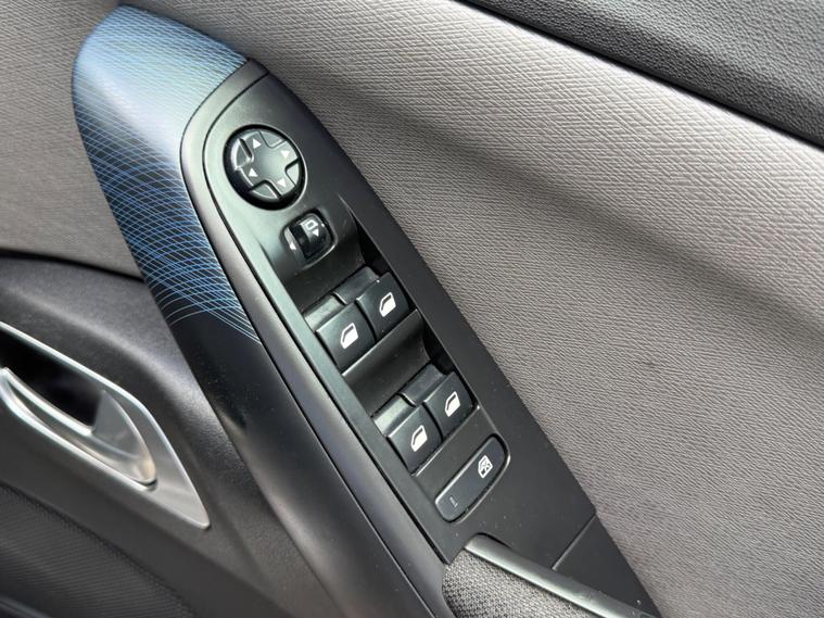 Citroen C4 Picasso — photo 25