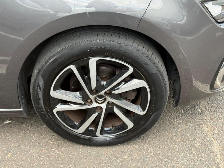 Citroen C4 Picasso — photo 31
