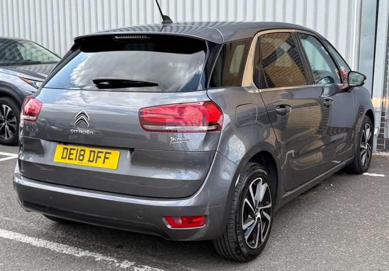 Citroen C4 Picasso — photo 6