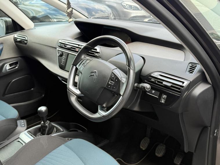 Citroen C4 Picasso — photo 9