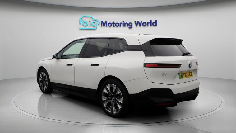 BMW BMW iX