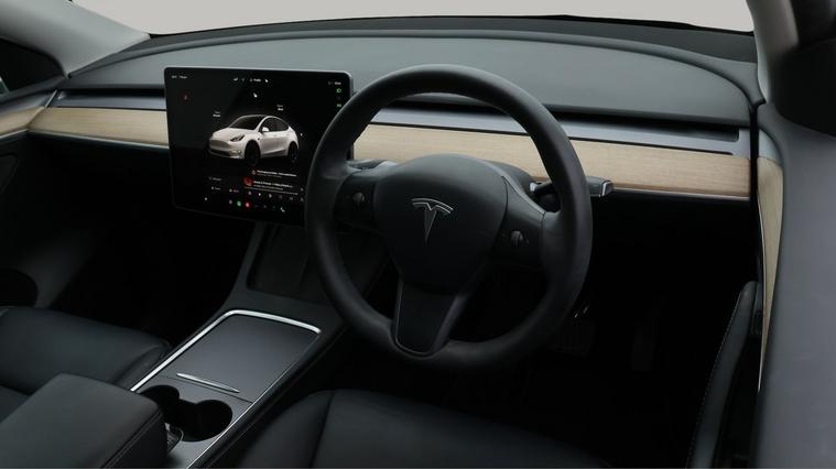 Tesla Tesla Model Y