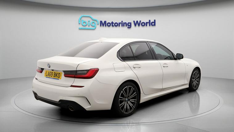 BMW BMW 320