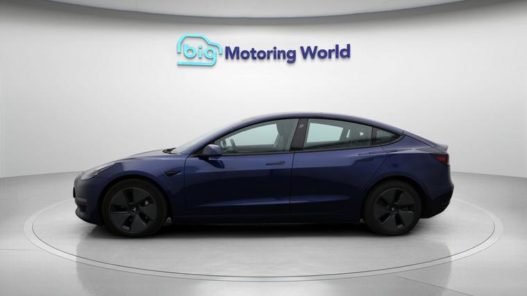 Tesla Tesla Model 3