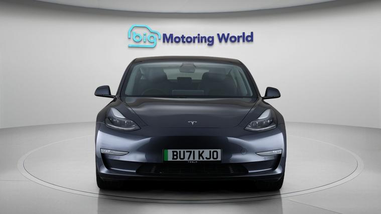 Tesla Tesla Model 3