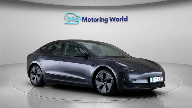 Tesla Tesla Model 3