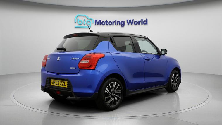 Suzuki Suzuki Swift