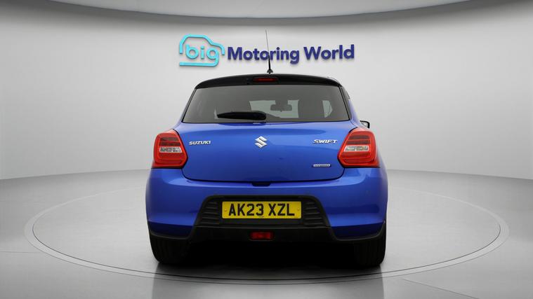 Suzuki Suzuki Swift