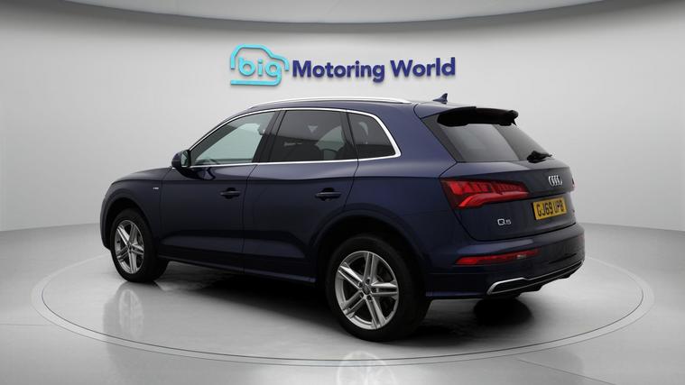 Audi Audi Q5
