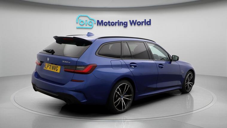 BMW BMW 330