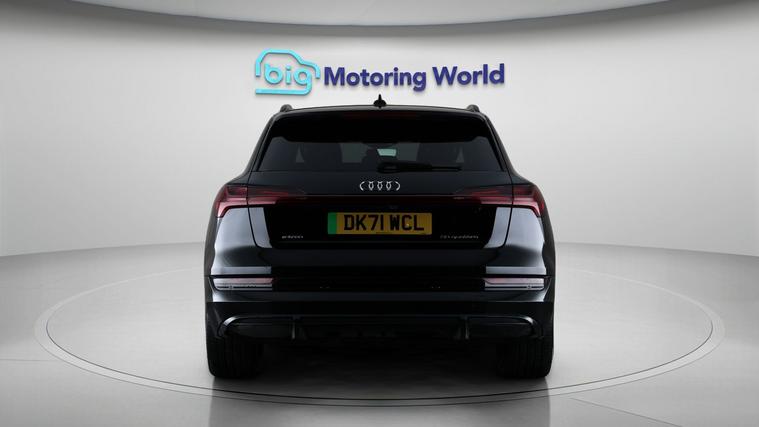 Audi Audi E-Tron