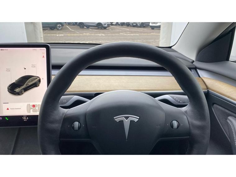 Tesla Tesla Model 3