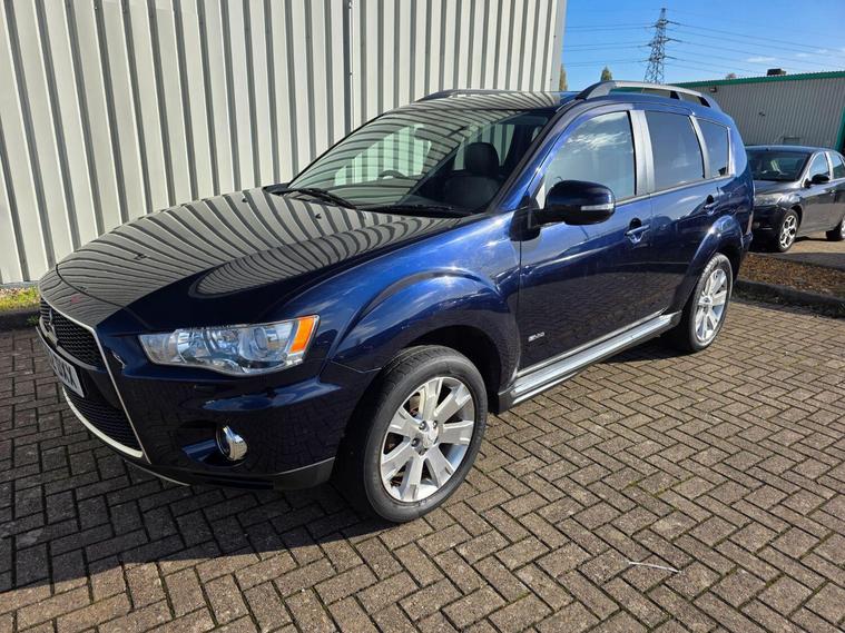 Mitsubishi Mitsubishi Outlander