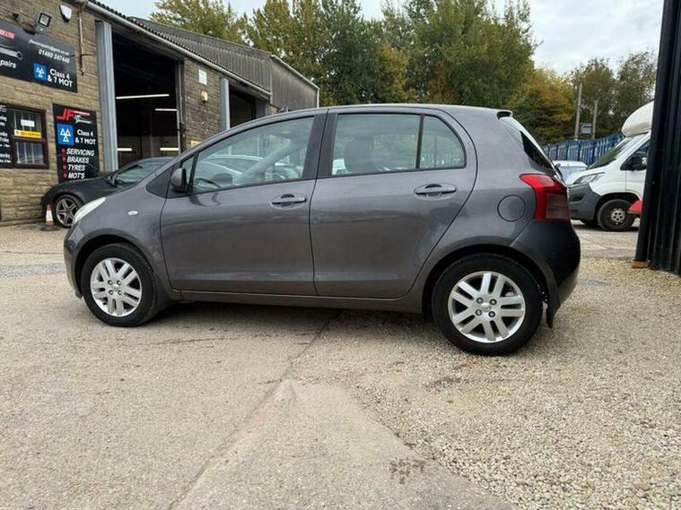 Toyota Toyota Yaris