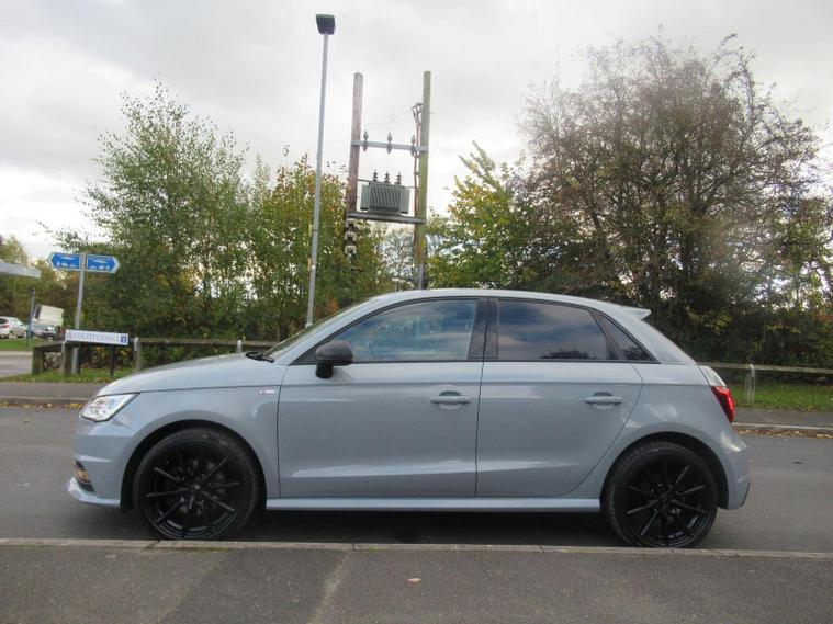 Audi Audi A1