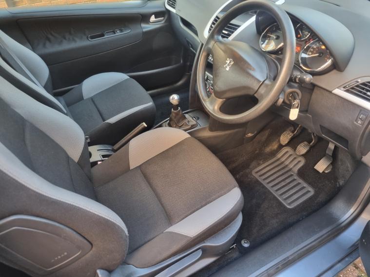 Peugeot Peugeot 207