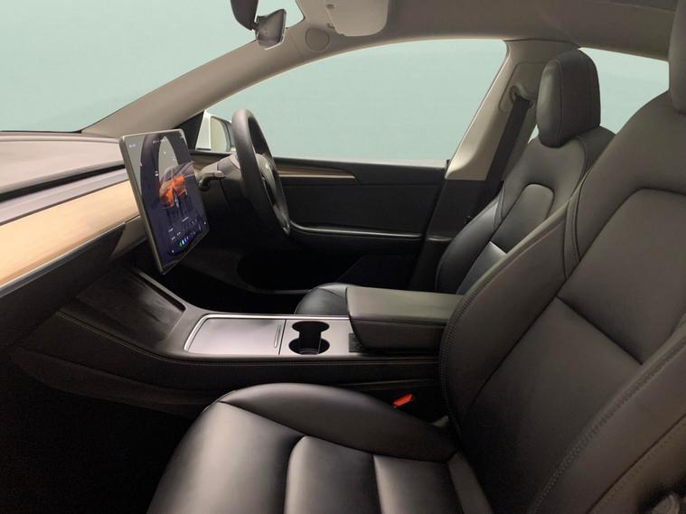 Tesla Tesla Model Y