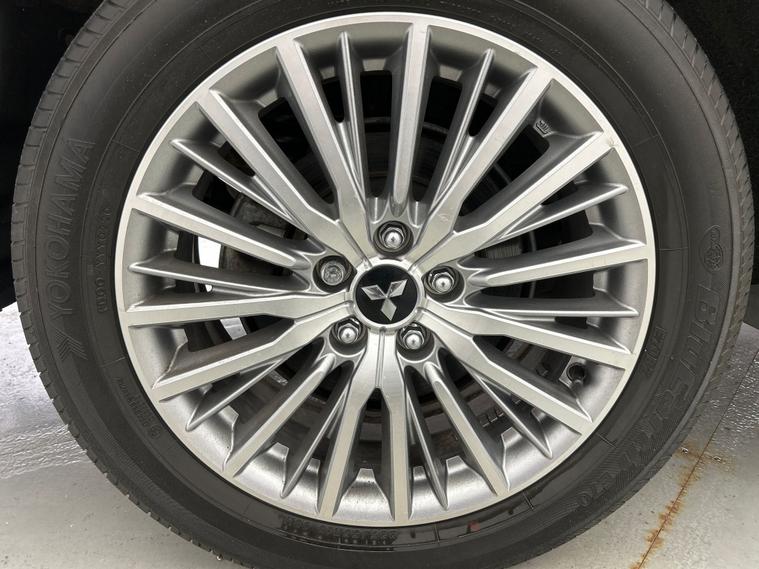 Mitsubishi Mitsubishi Outlander