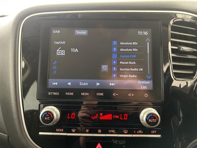 Mitsubishi Mitsubishi Outlander