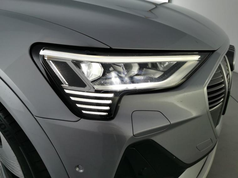 Audi Audi E-Tron